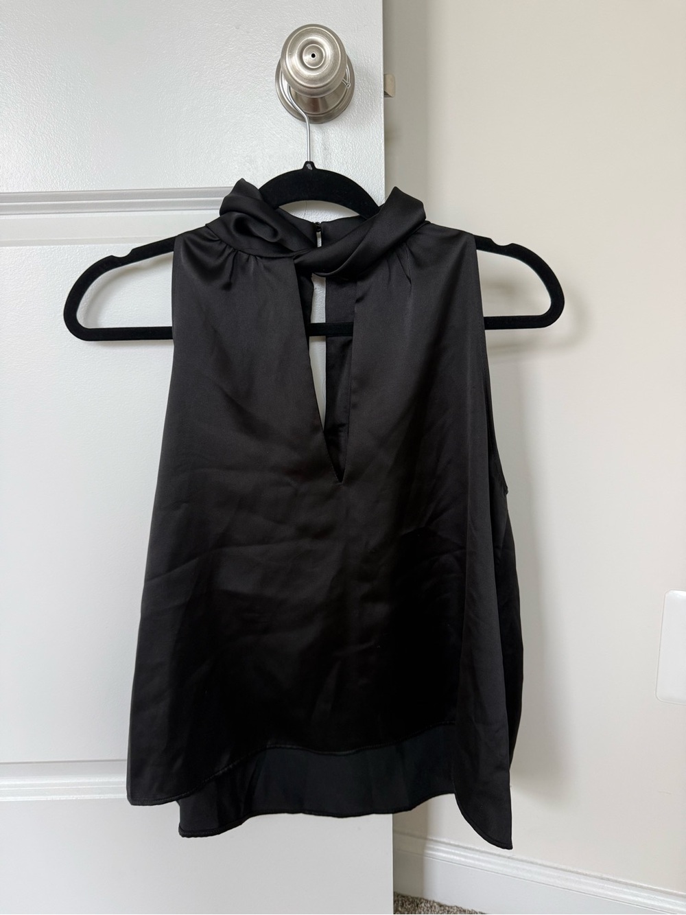 Zara Black Sleeveless Satin Blouse